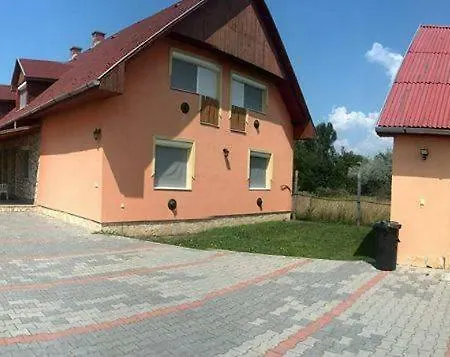 Apartament Relax Apartman *